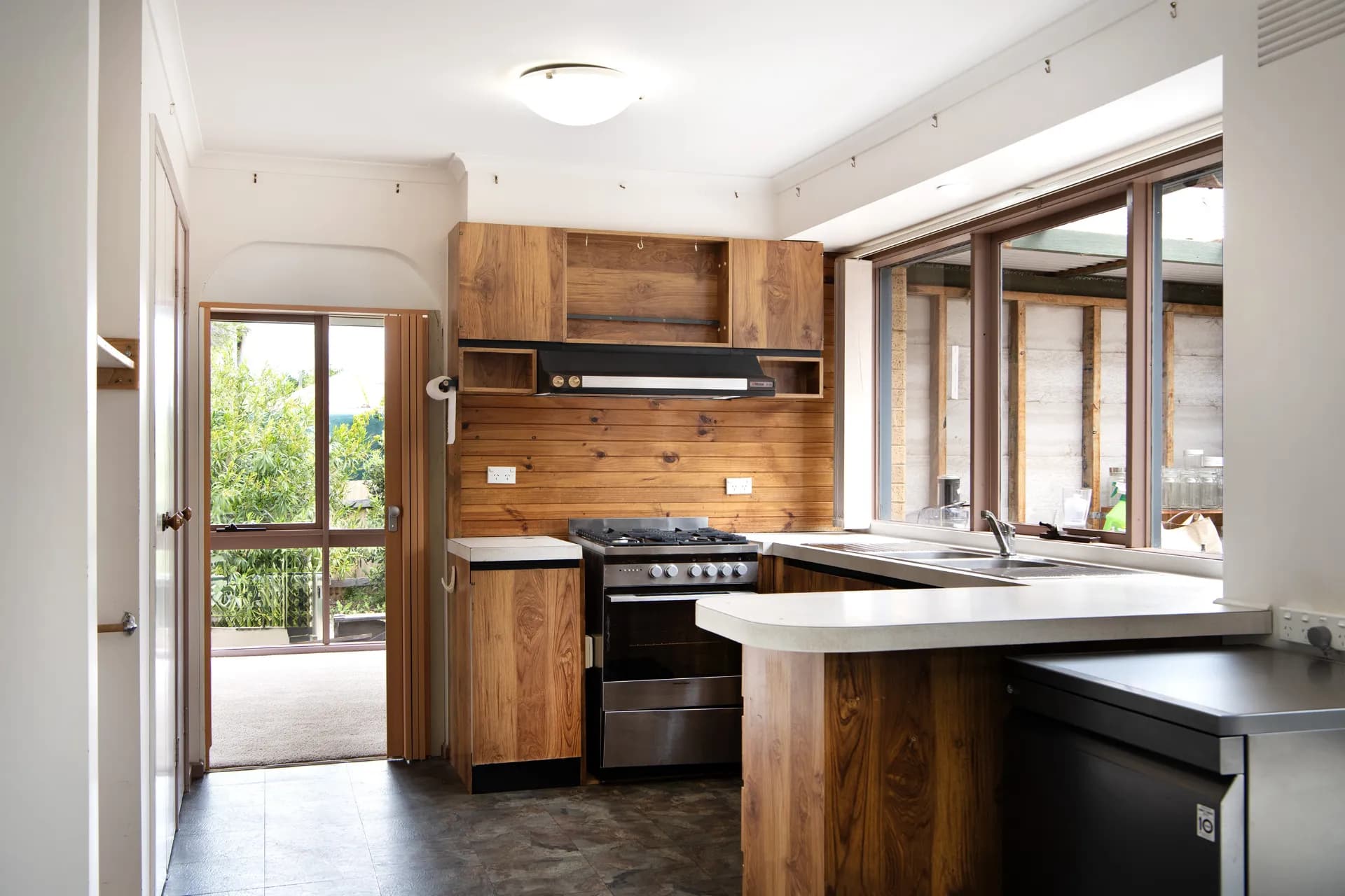 29 Ireland Street, Maldon, VIC, Maldon - Thumbnail 6