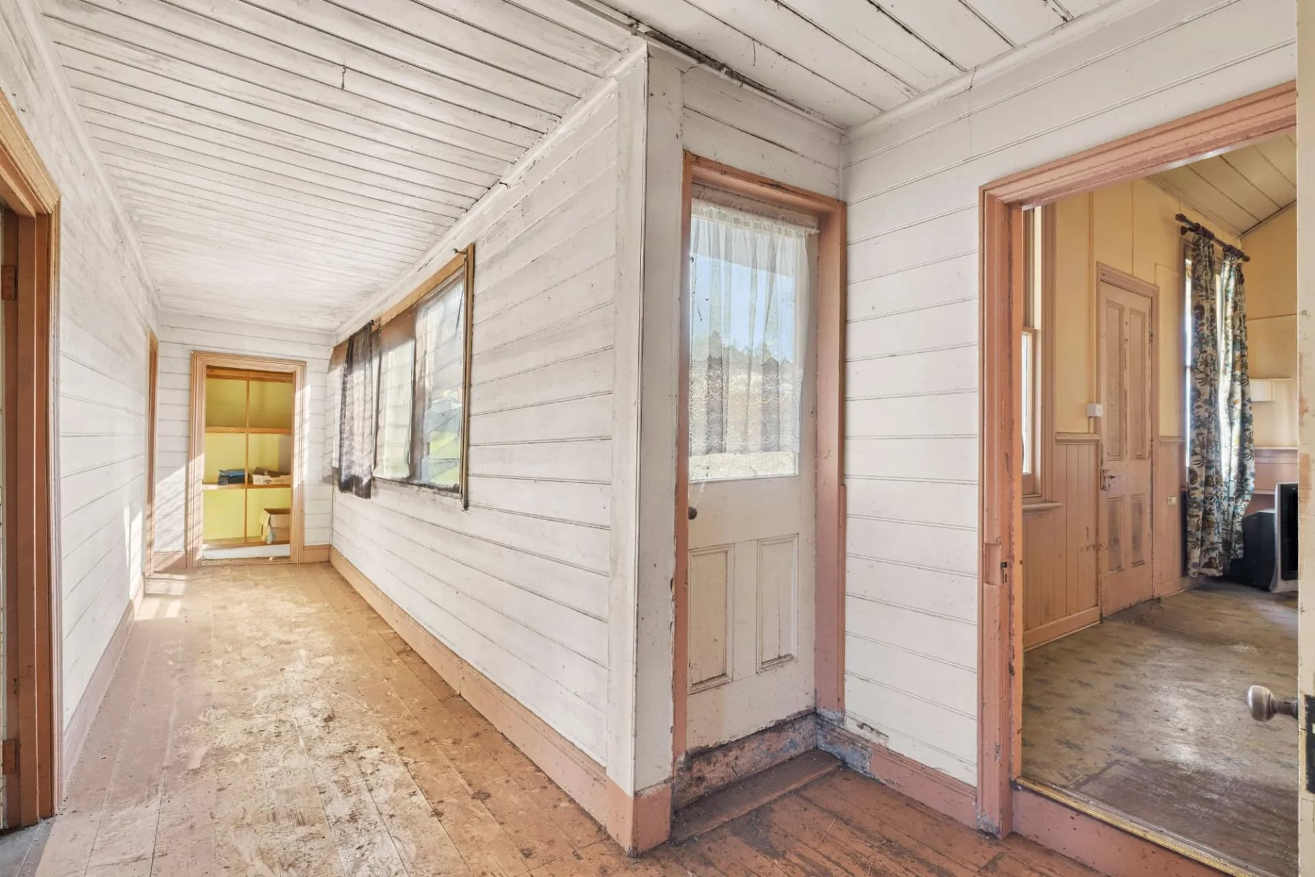 11 Chaplain Street, Daylesford, VIC, Daylesford - Thumbnail 2