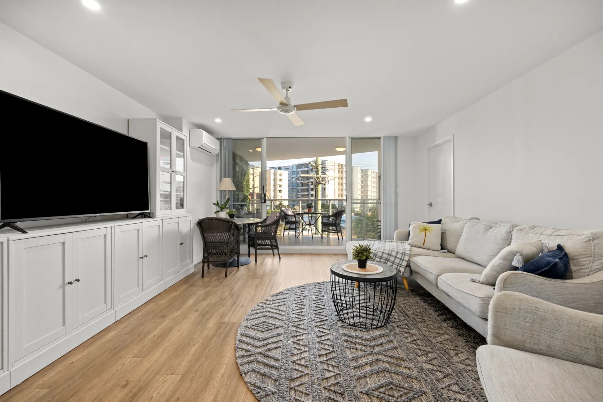 312/81 Sutton Street, Redcliffe, QLD, Redcliffe - Thumbnail 3