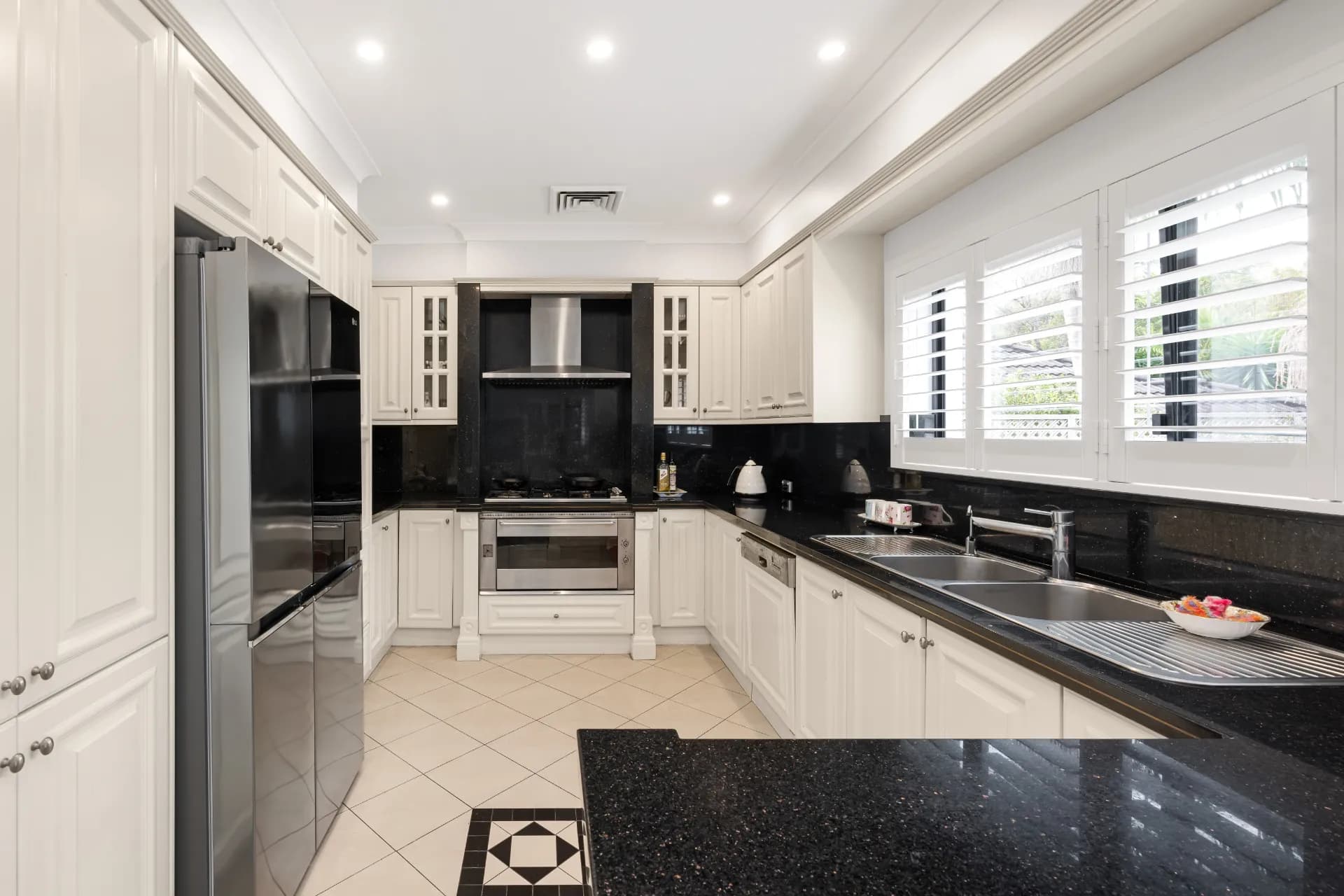 30 Noble Avenue, Strathfield, NSW, Strathfield - Thumbnail 6