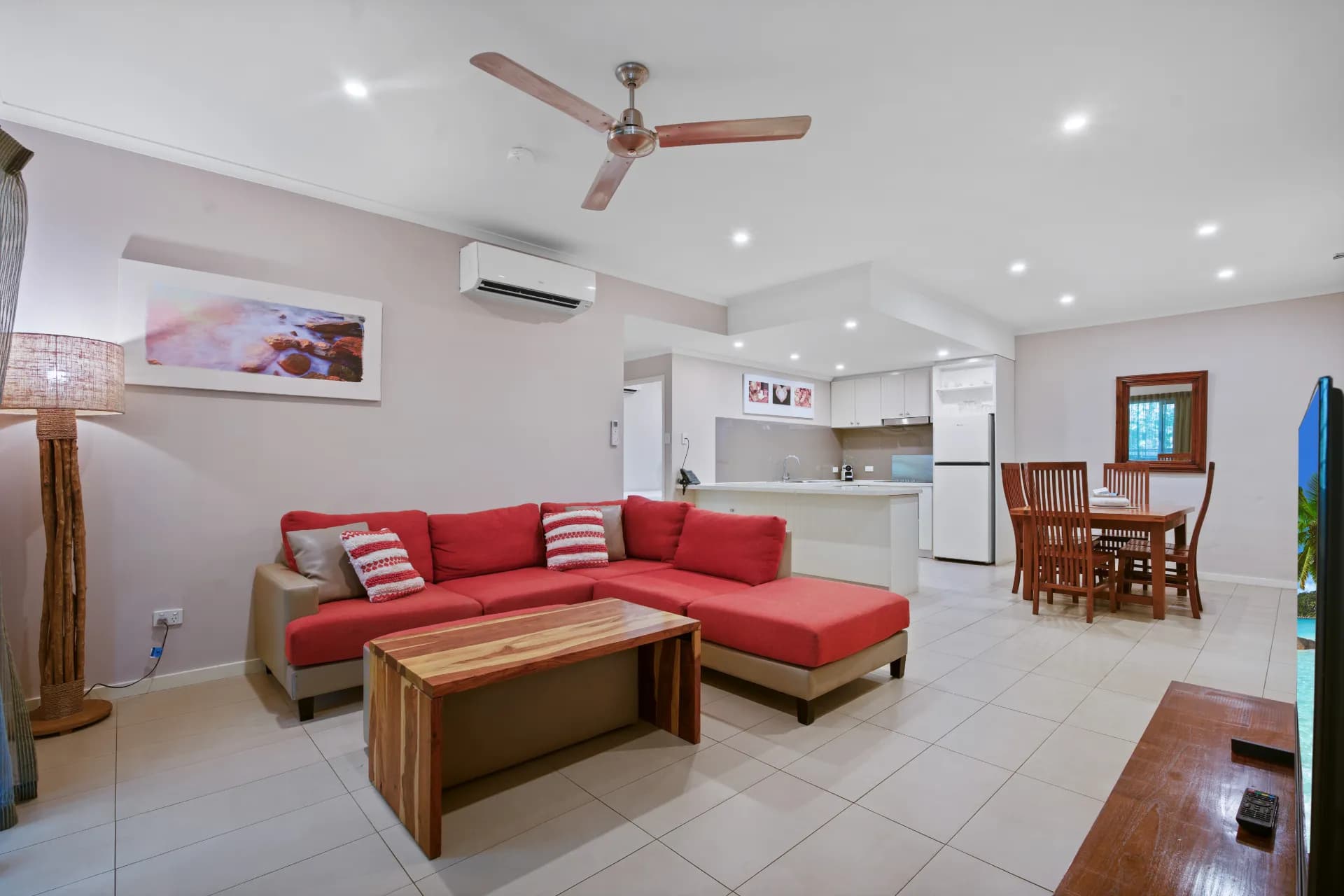 A20/6 Challenor  Drive, Cable Beach - Thumbnail 7