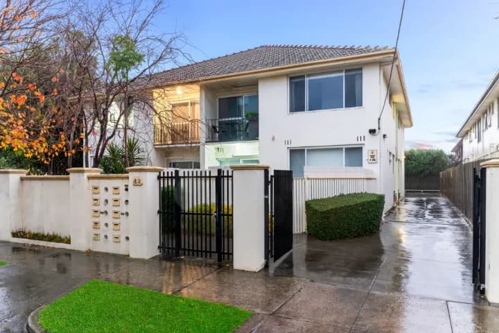 7/42 Tranmere Avenue, Carnegie - Image 1