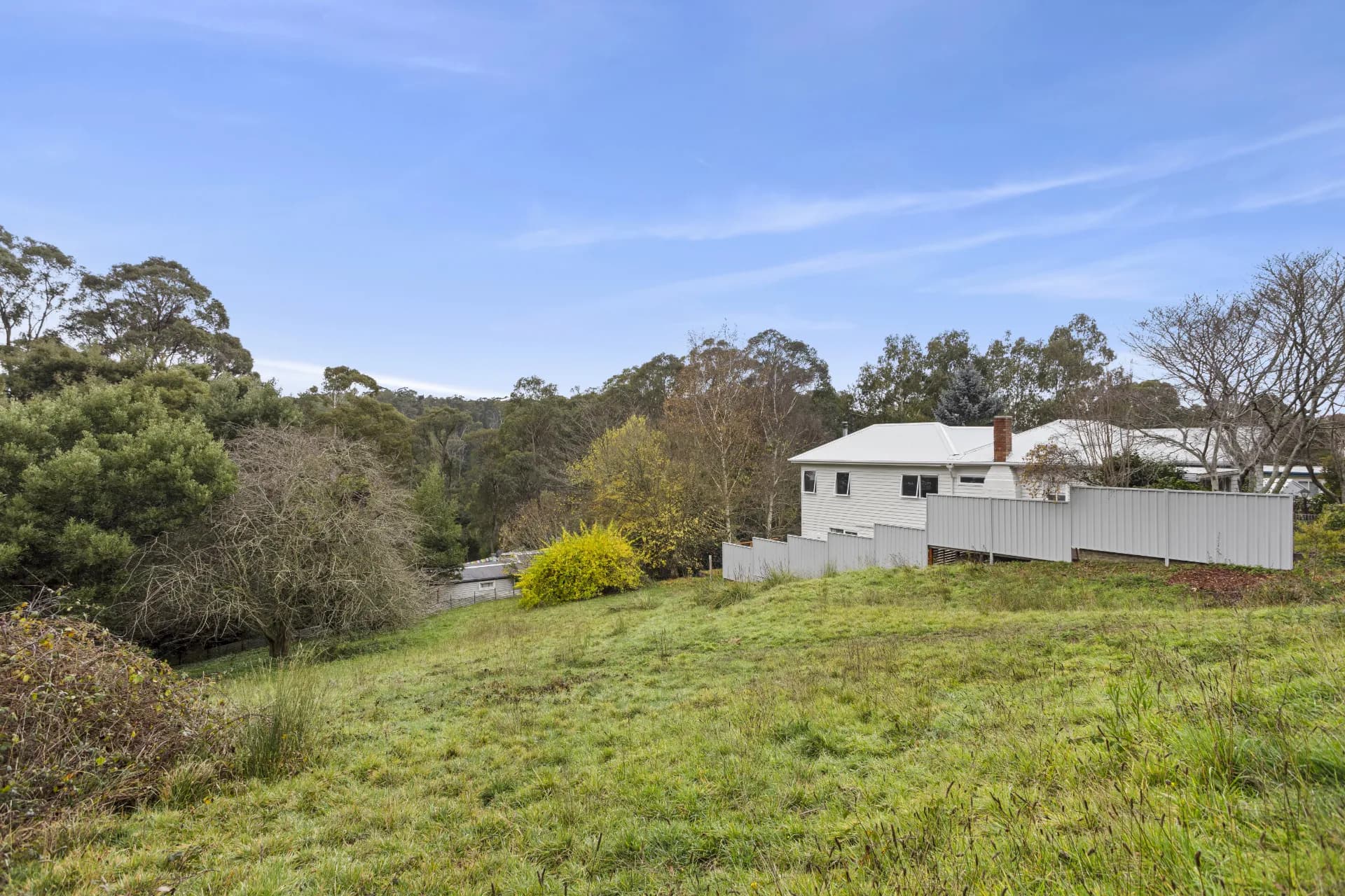 31 Golden Point Road, Blackwood, VIC, Blackwood - Thumbnail 2