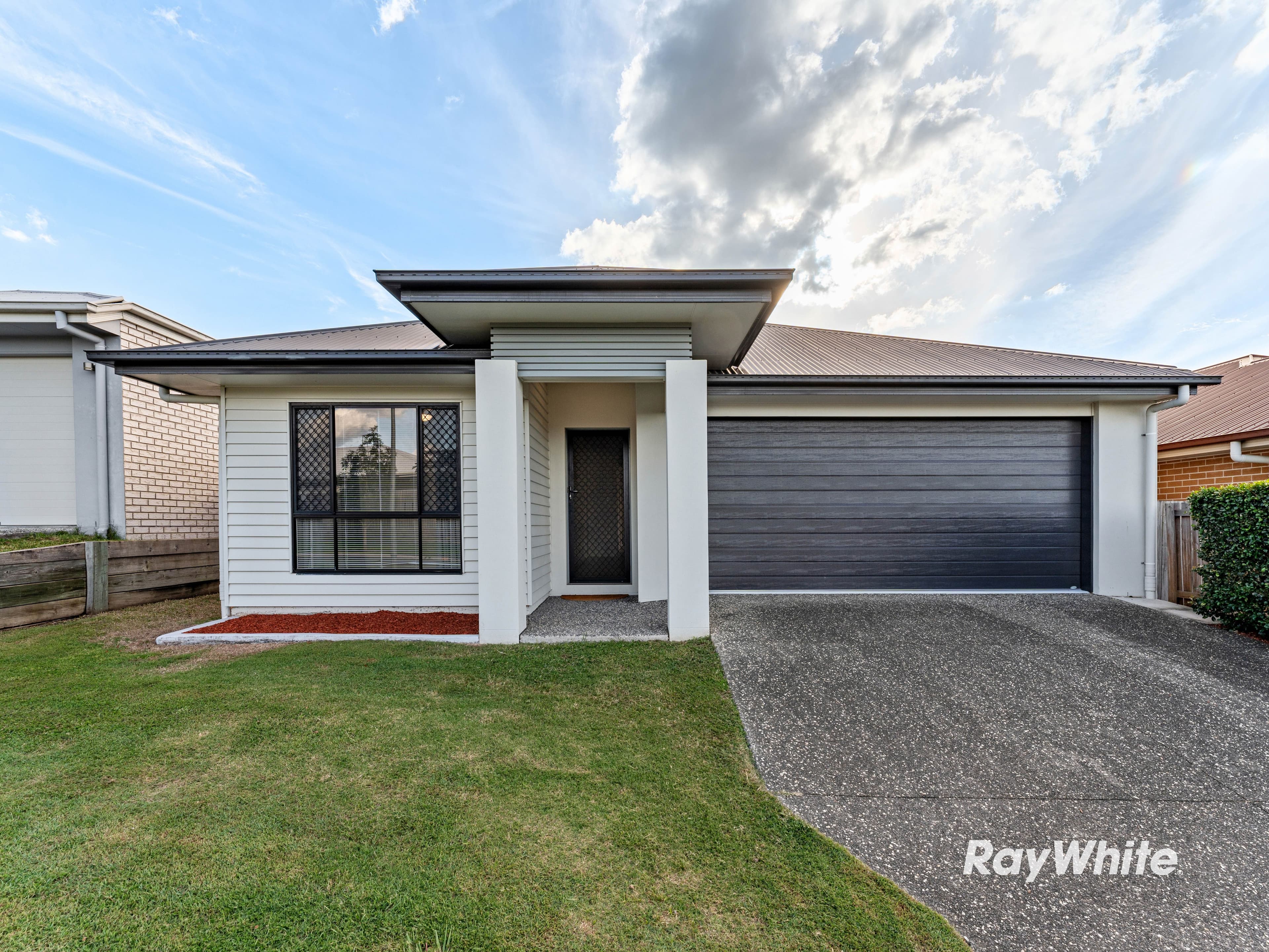 7 Mount Barney Crescent, Park Ridge QLD 4125, Park Ridge - Image 1