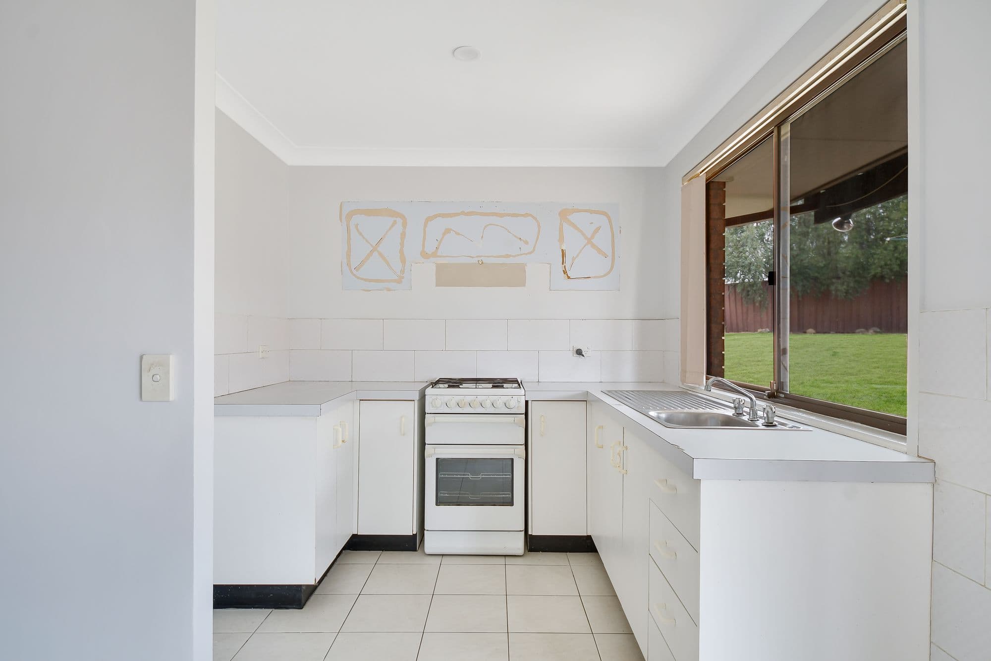1 Sebastian Avenue, Rosemeadow - Thumbnail 8