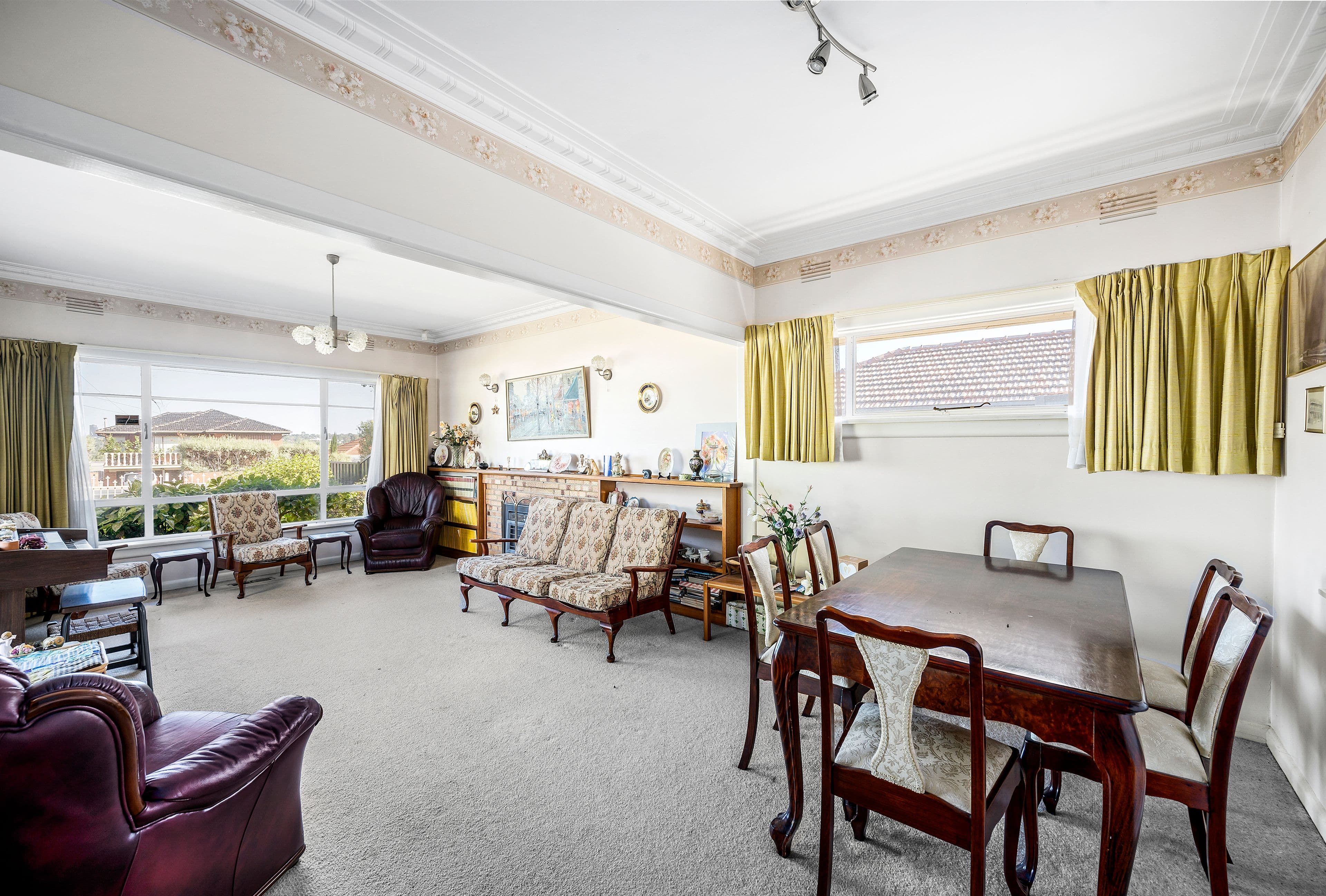 141 Thompsons Road, Bulleen VIC 3105, Bulleen - Thumbnail 2