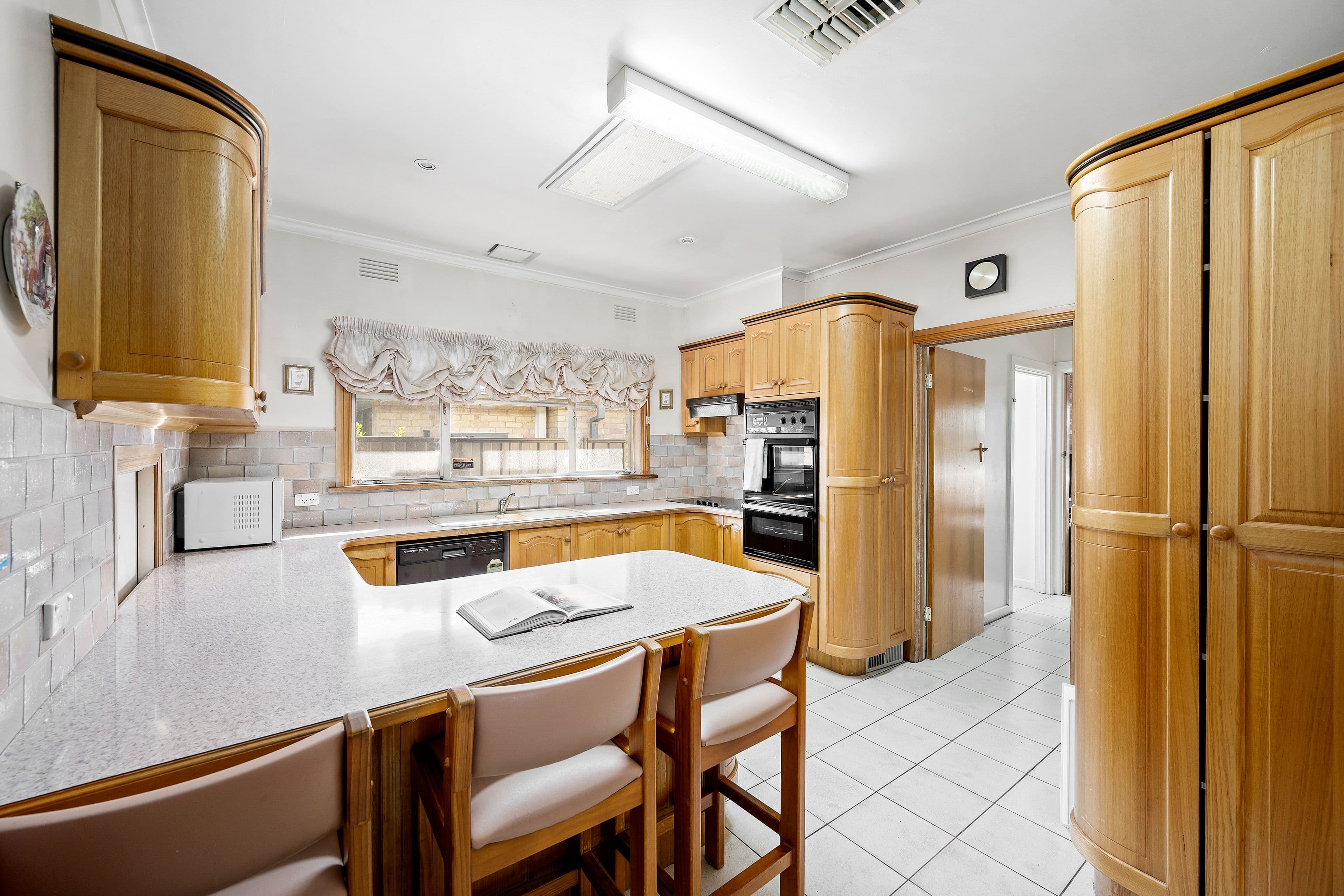 141 Thompsons Road, Bulleen VIC 3105, Bulleen - Thumbnail 4