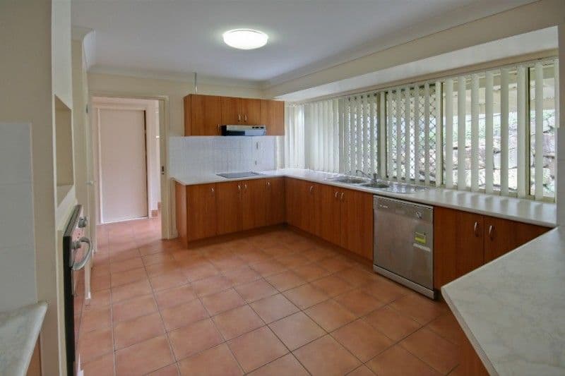 13 Glencoe Court, UNDERWOOD QLD 4119, Underwood - Thumbnail 2