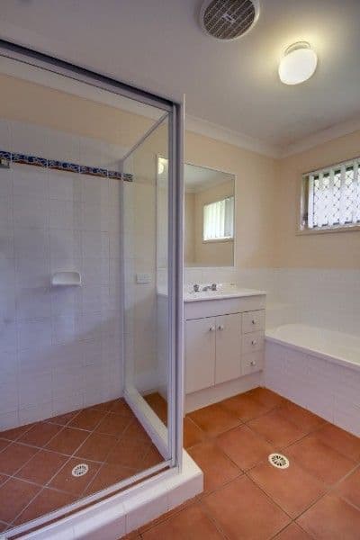 13 Glencoe Court, UNDERWOOD QLD 4119, Underwood - Thumbnail 4