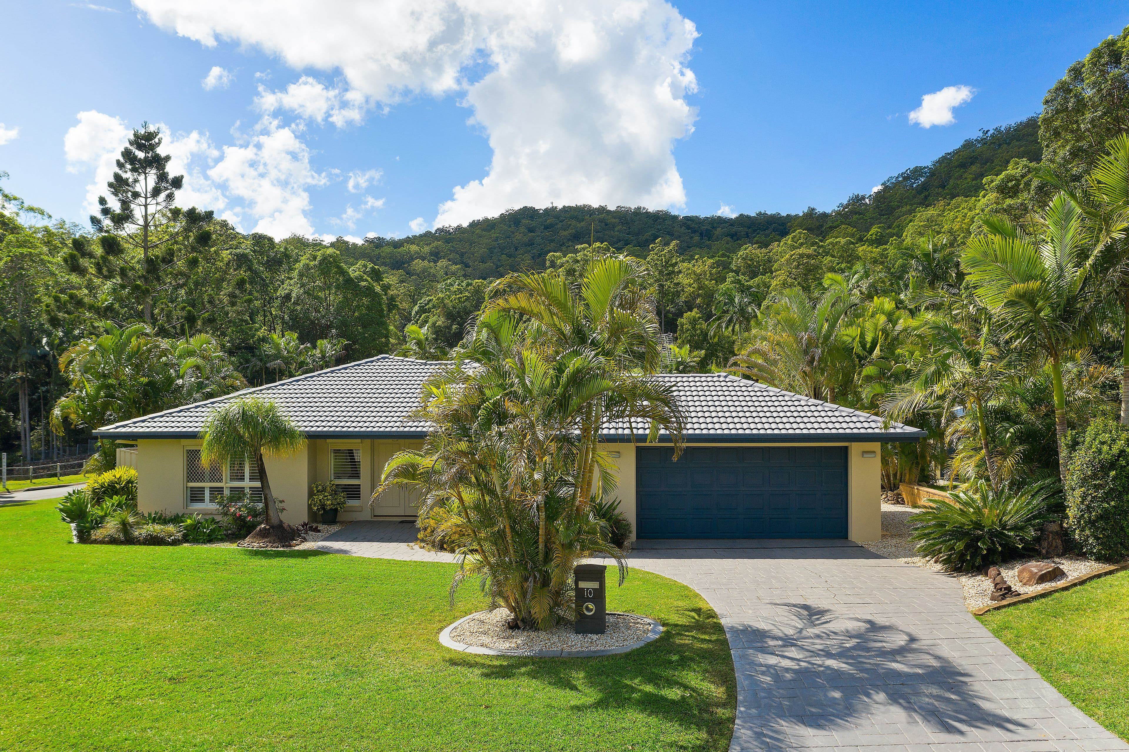 10 Whiteash Road, Bonogin QLD 4213, Bonogin - Thumbnail 3