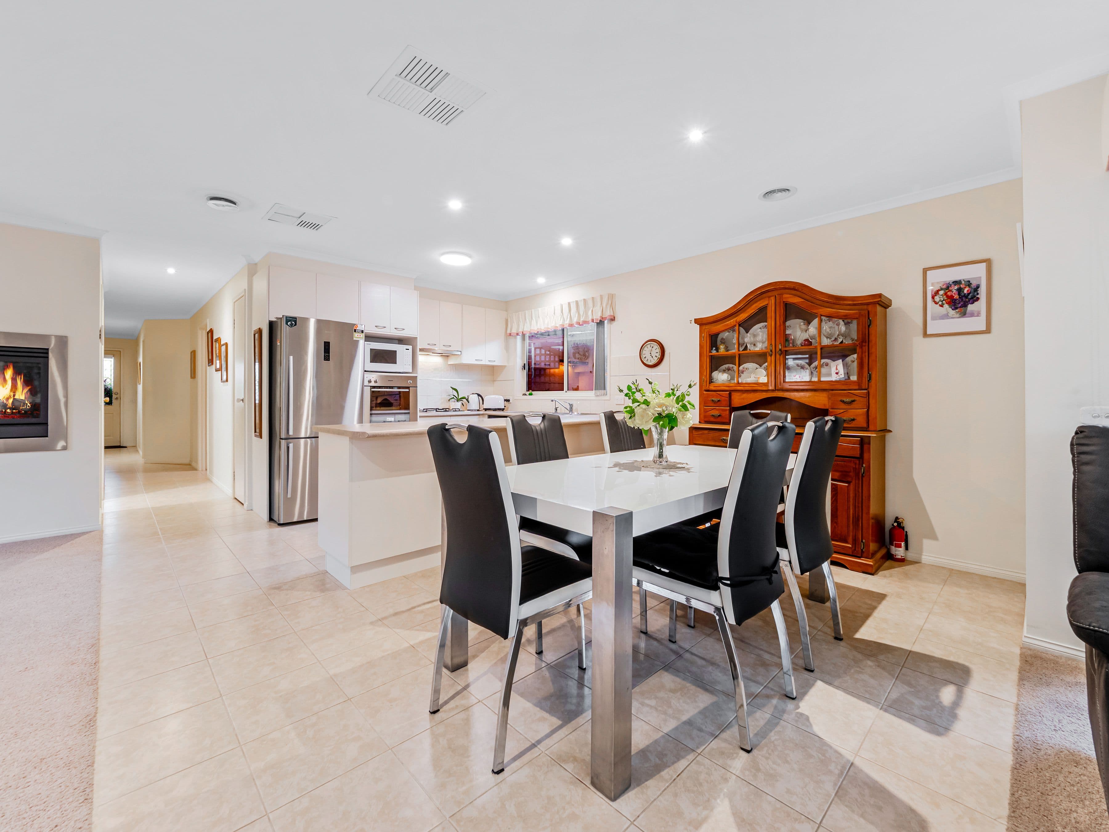 33 Francis Crescent, Langwarrin VIC 3910, Langwarrin - Thumbnail 5