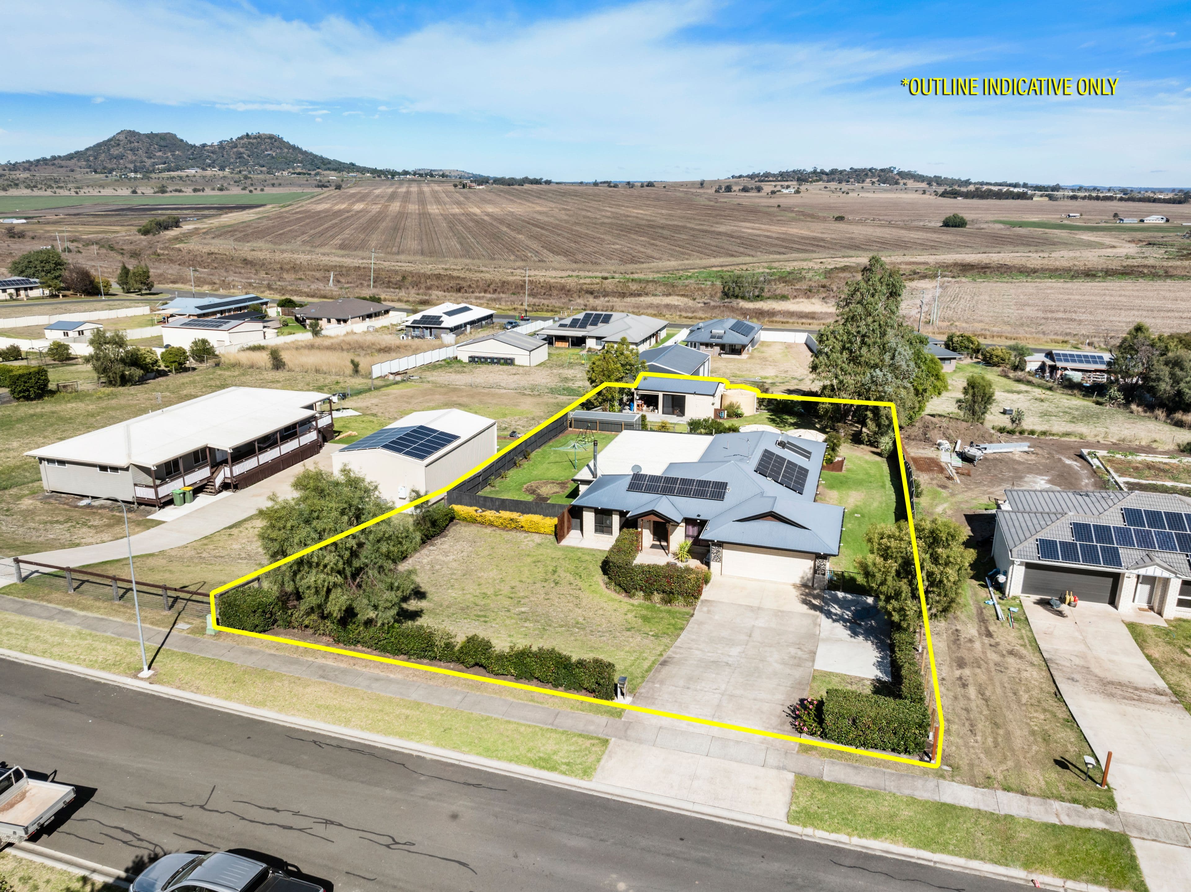 31 Catherine Crescent, Kingsthorpe QLD 4400, Kingsthorpe - Thumbnail 2