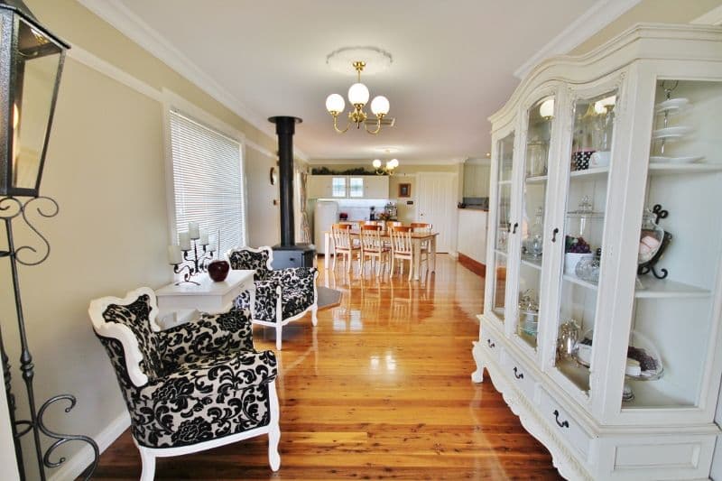106 Blackett Avenue, YOUNG NSW 2594, Young - Thumbnail 3