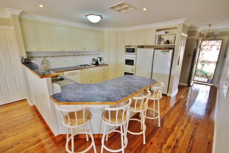 106 Blackett Avenue, YOUNG NSW 2594, Young - Thumbnail 8