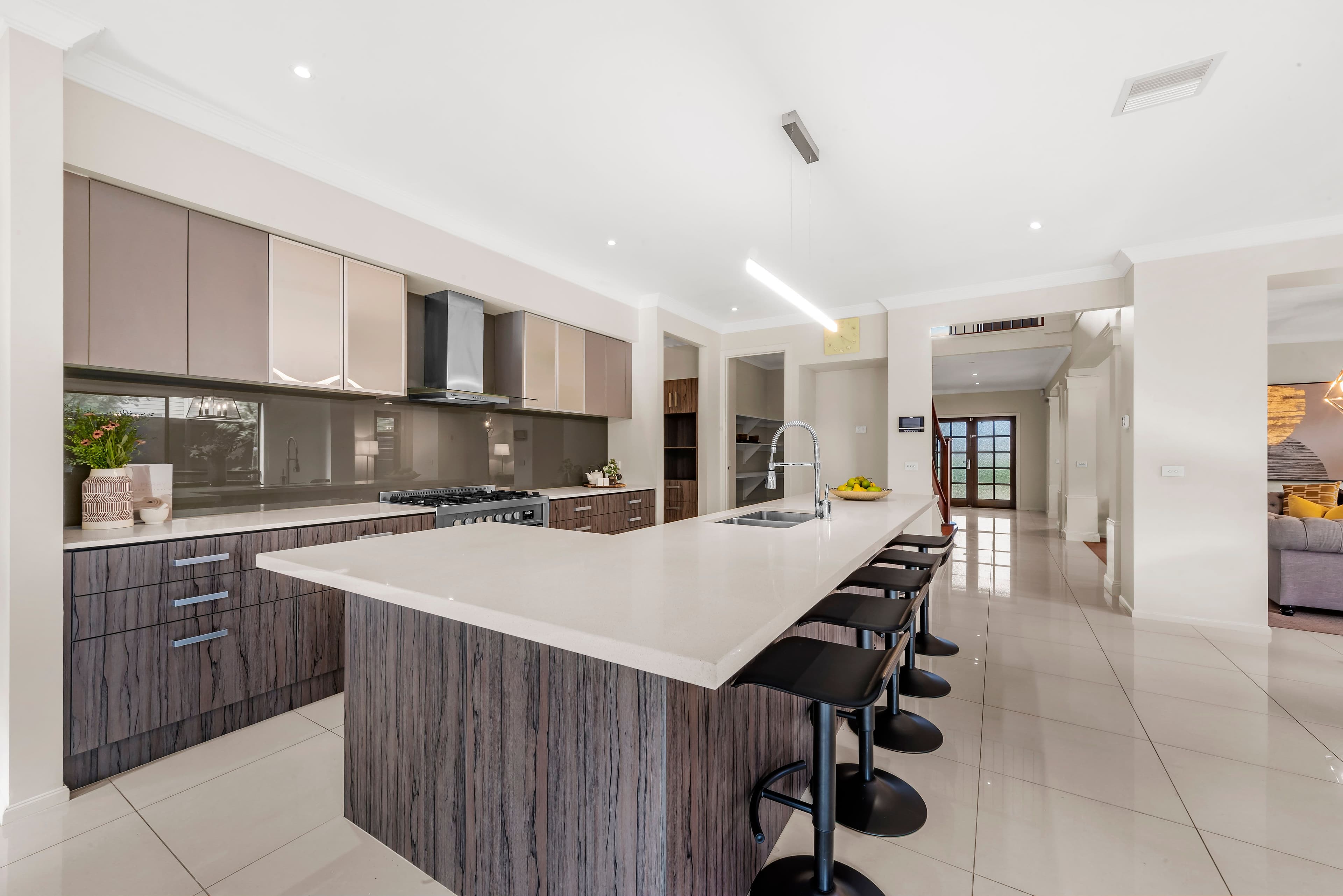 8 Appledale Way, Wantirna South VIC 3152, Wantirna South - Thumbnail 5