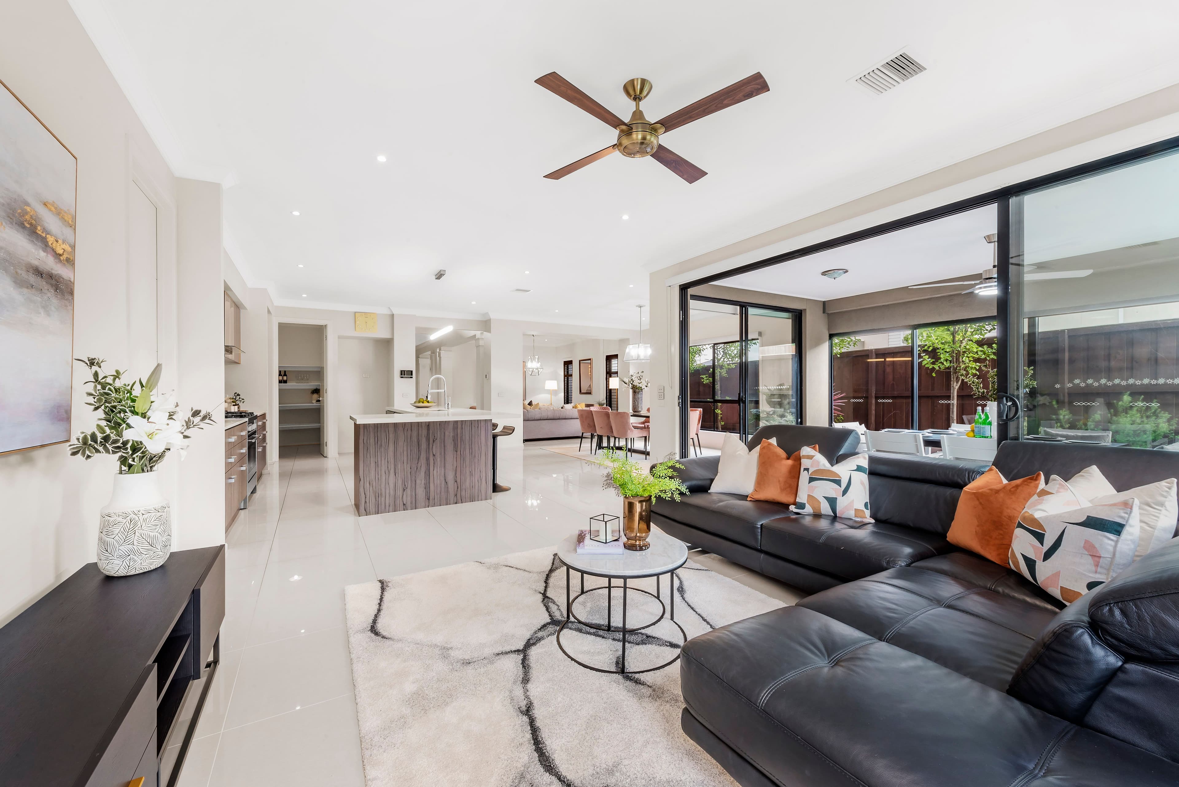 8 Appledale Way, Wantirna South VIC 3152, Wantirna South - Thumbnail 7