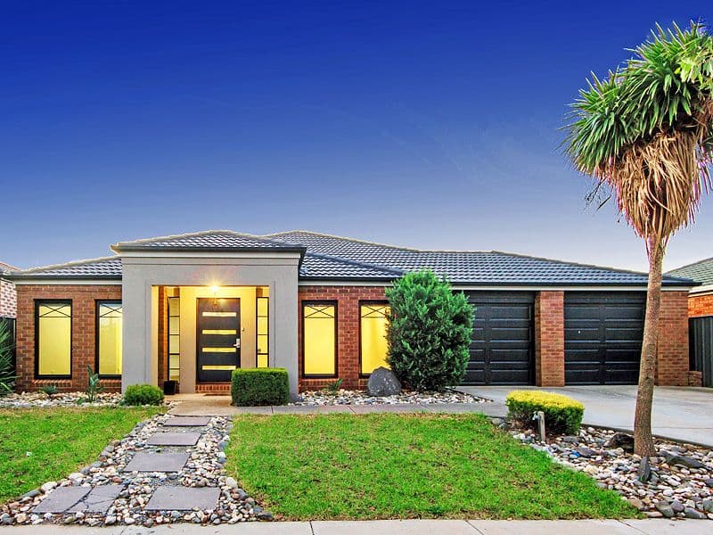 6 Mundi Crescent, WYNDHAM VALE VIC 3024, Manor Lakes - Image 1