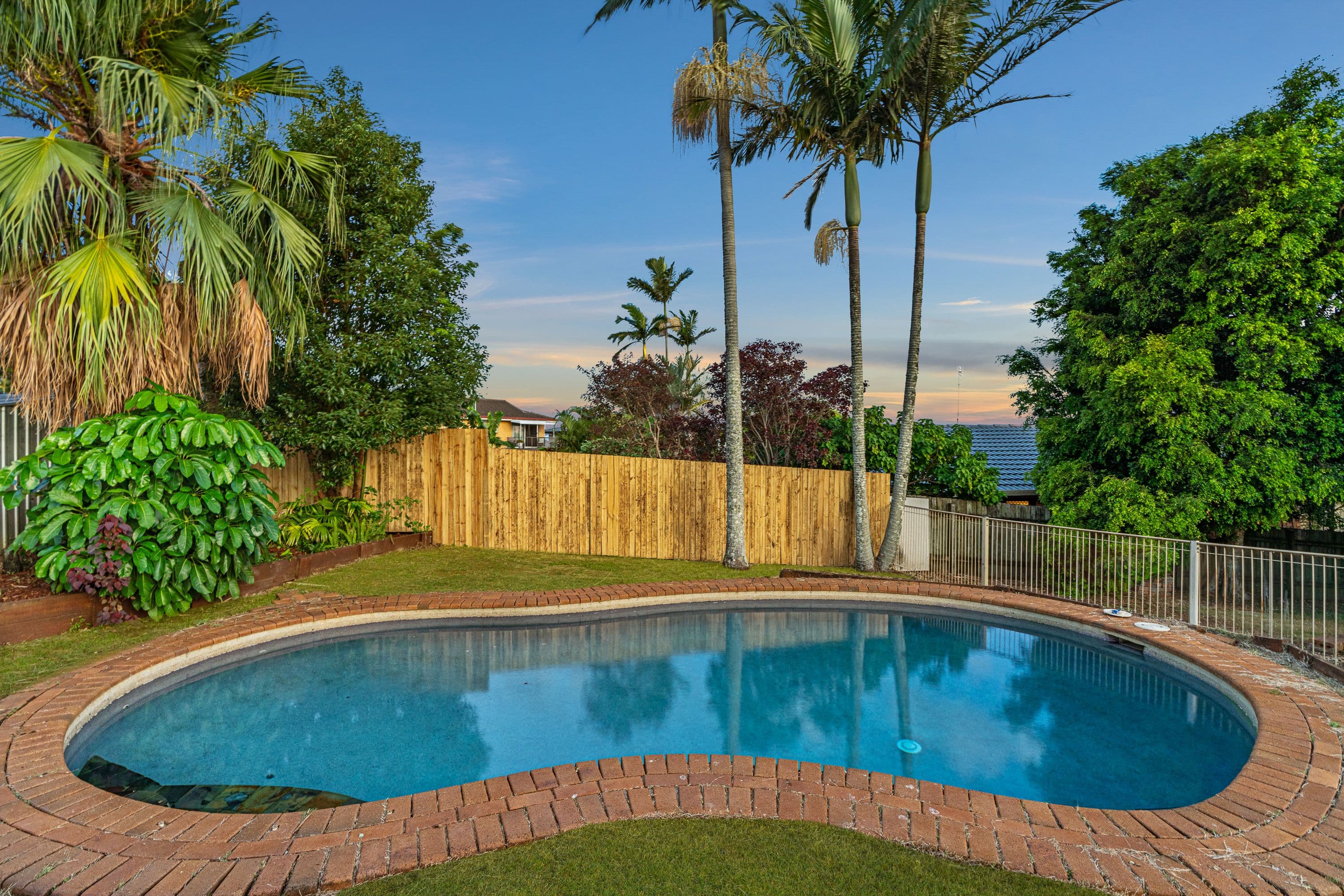 8 James Cook Drive, Banora Point NSW 2486, Banora Point - Thumbnail 5