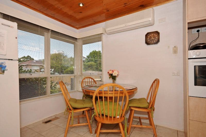 17 Mountfield Road, KILSYTH VIC 3137, Kilsyth - Thumbnail 3