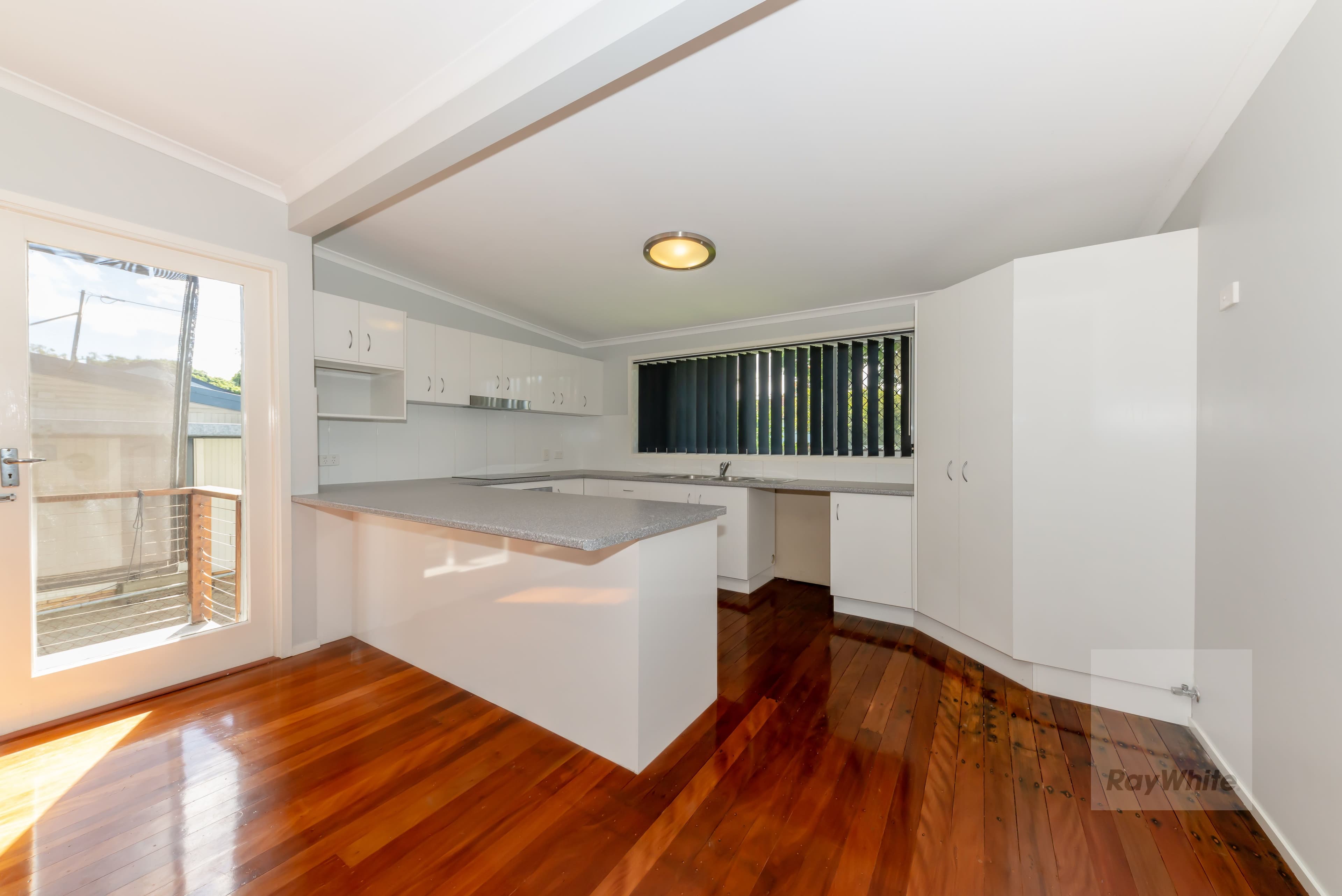 30 Hutton Road, Aspley QLD 4034, Aspley - Thumbnail 5