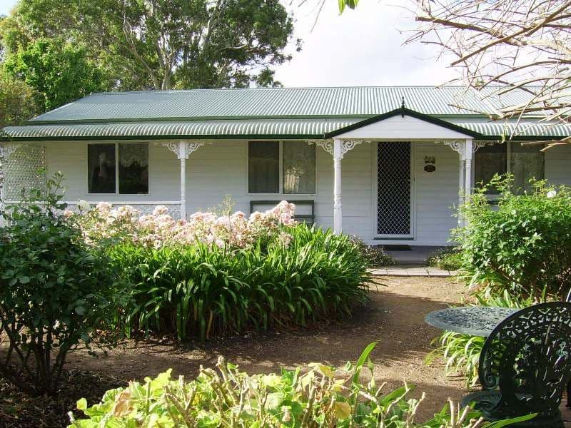 137 Main South Road, Yankalilla SA 5203, Yankalilla - Thumbnail 2
