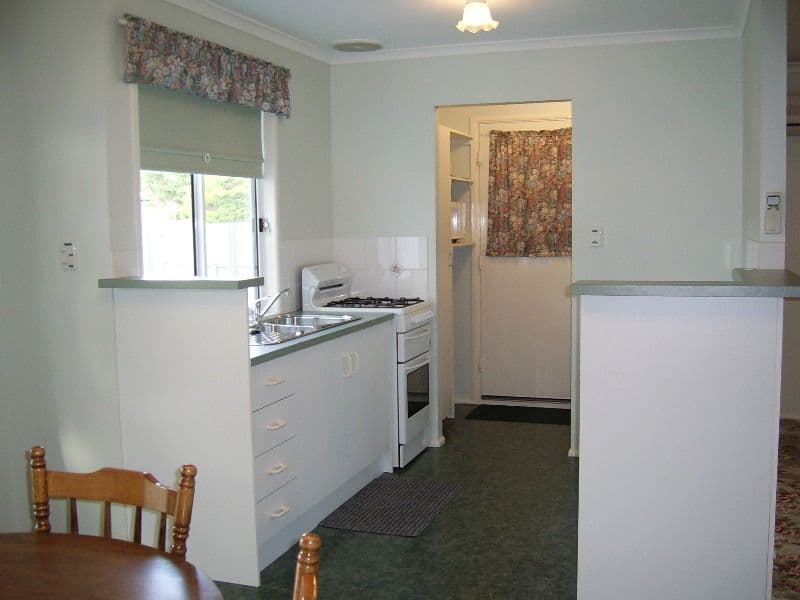 137 Main South Road, Yankalilla SA 5203, Yankalilla - Thumbnail 5