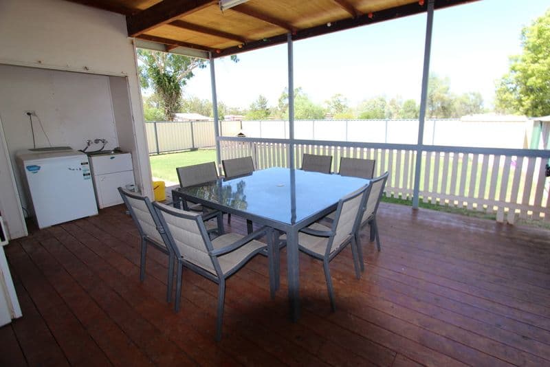 24 Hunter Street, CHARLEVILLE QLD 4470, Charleville - Thumbnail 2