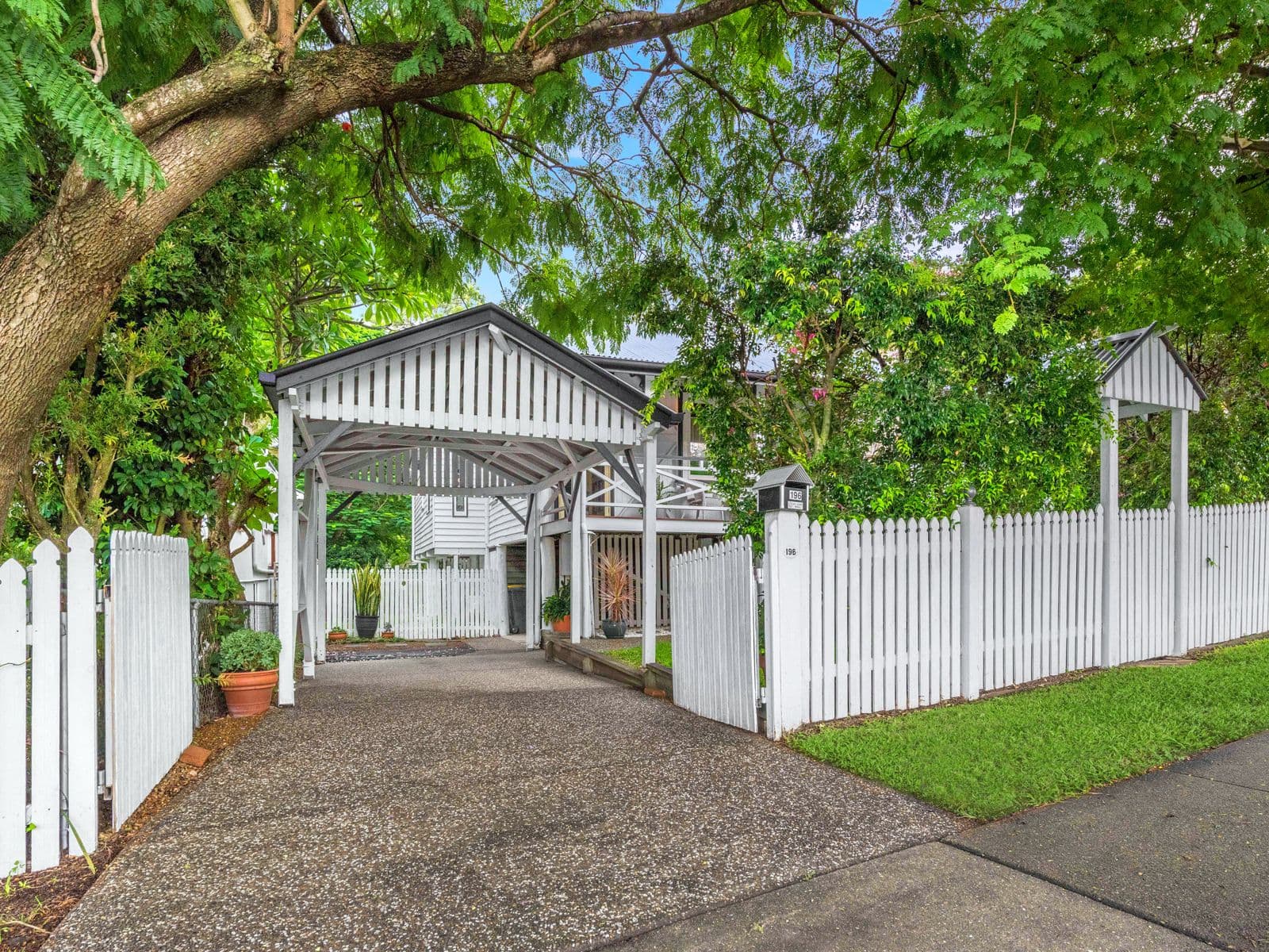 196 Norman Avenue, Norman Park QLD 4170, Norman Park - Image 1