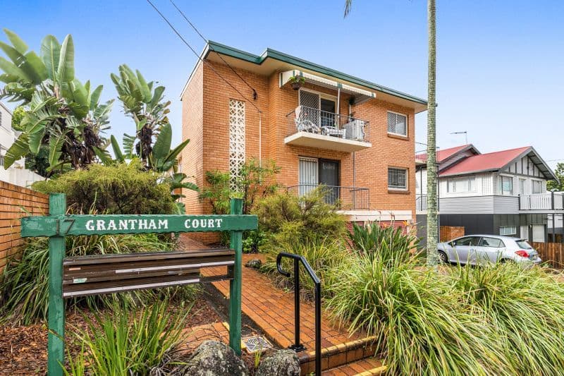 17 Grantham Street, Dutton Park QLD 4102, Dutton Park - Image 1