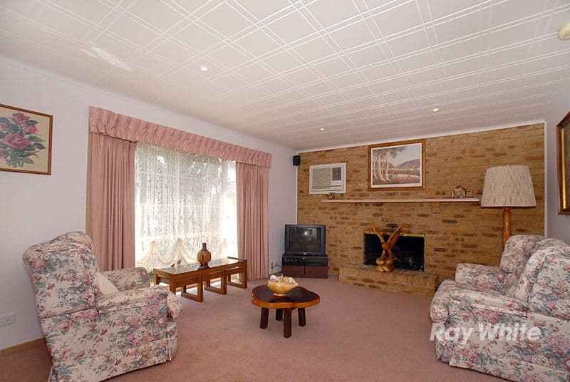 9 London Crescent, NARRE WARREN VIC 3805, Narre Warren - Thumbnail 2