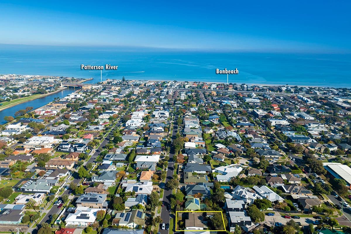 31 Ilma Grove, Bonbeach VIC 3196, Bonbeach - Thumbnail 3