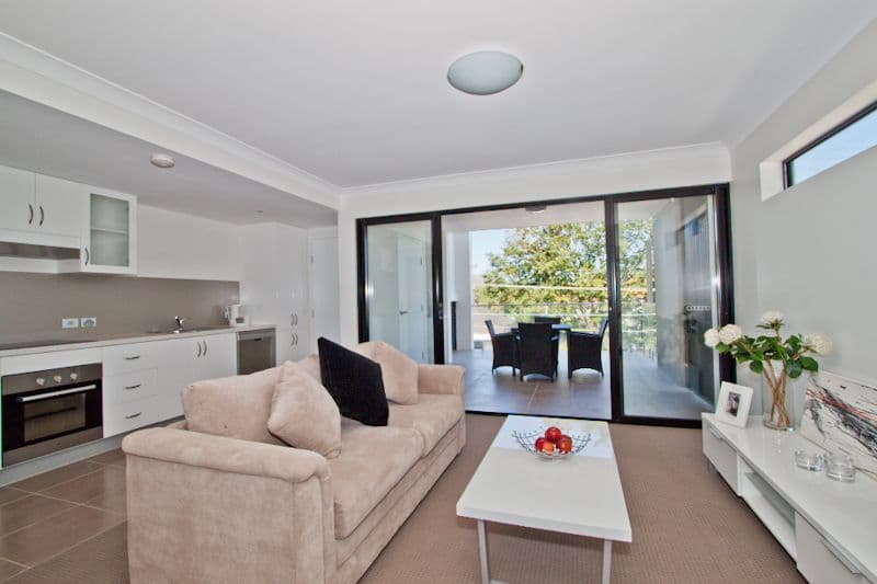 21 Fenton Street, FAIRFIELD QLD 4103, Fairfield - Image 1