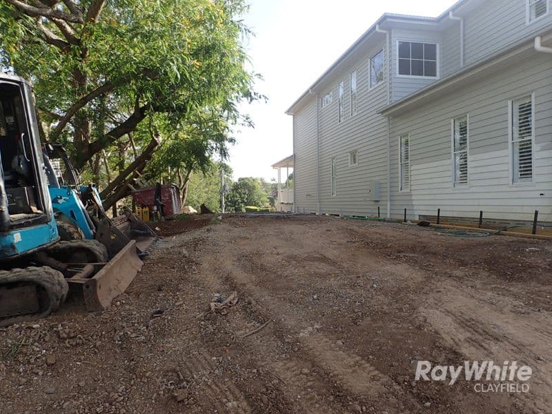 41 Lewis Street, Clayfield QLD 4011, Clayfield - Thumbnail 2