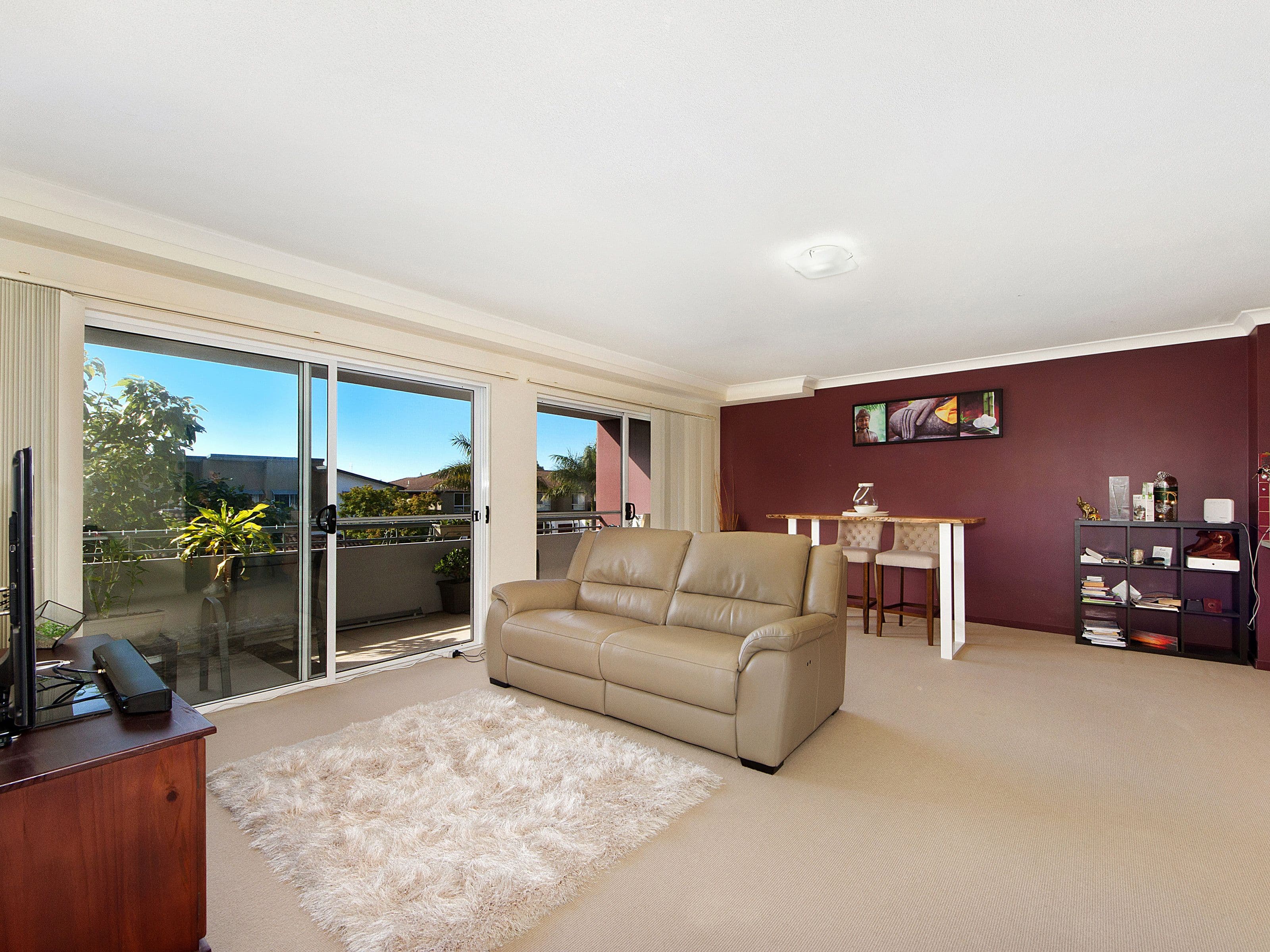 33 Clark Street, Biggera Waters QLD 4216, Biggera Waters - Thumbnail 3