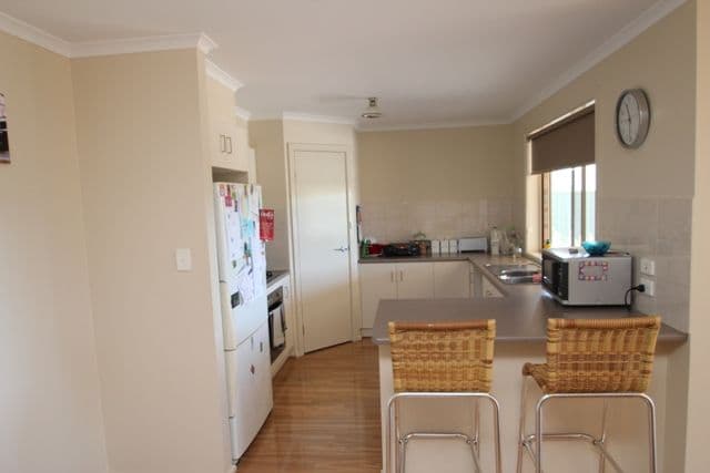 15 Tamblyn Street, Clare SA 5453, Clare - Thumbnail 4