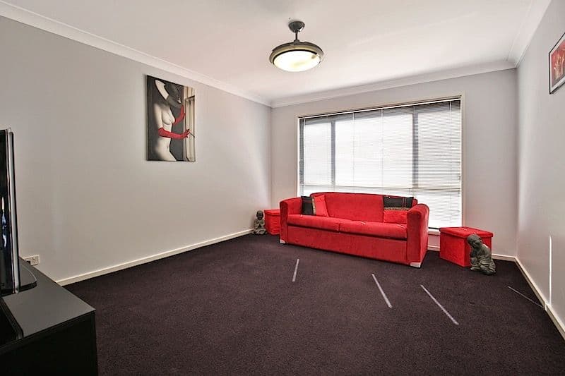 2 Mintbush Crescent, Worrigee - Thumbnail 6