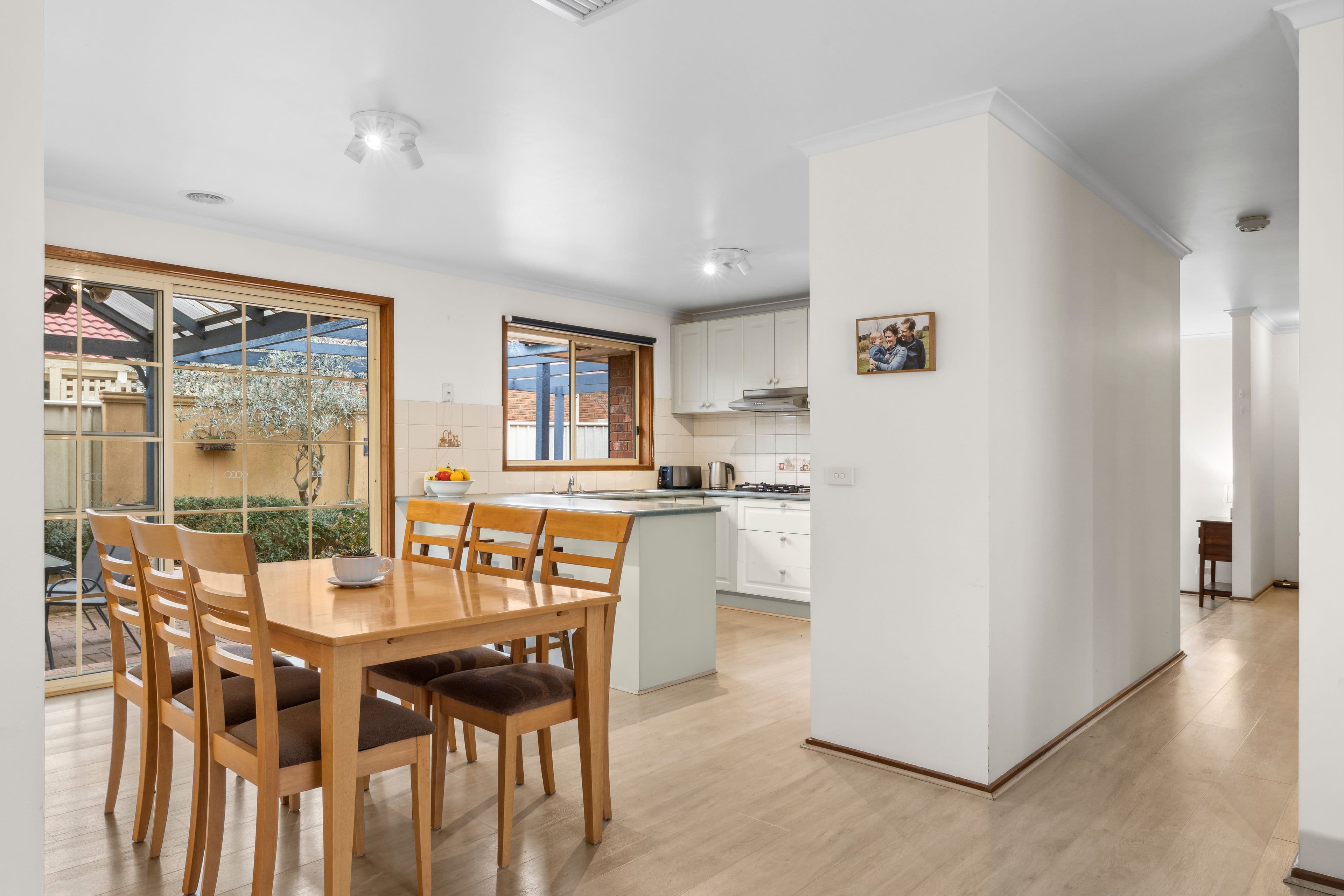 35 Warren Street, Kyneton VIC 3444, Kyneton - Thumbnail 4