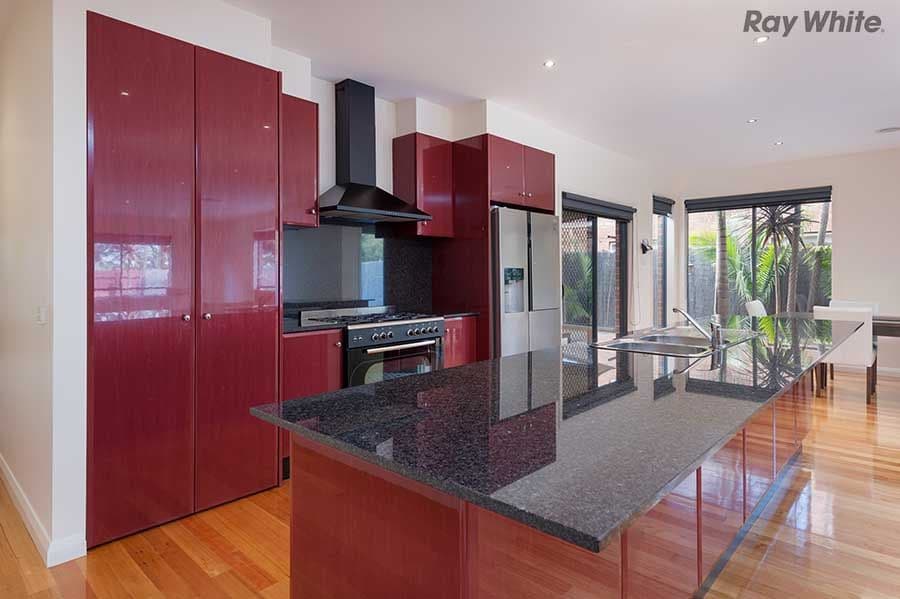 14 Hawthorn Grove, Taylors Hill VIC 3037, Taylors Hill - Thumbnail 2