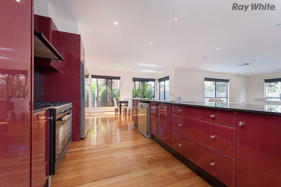 14 Hawthorn Grove, Taylors Hill VIC 3037, Taylors Hill - Thumbnail 3