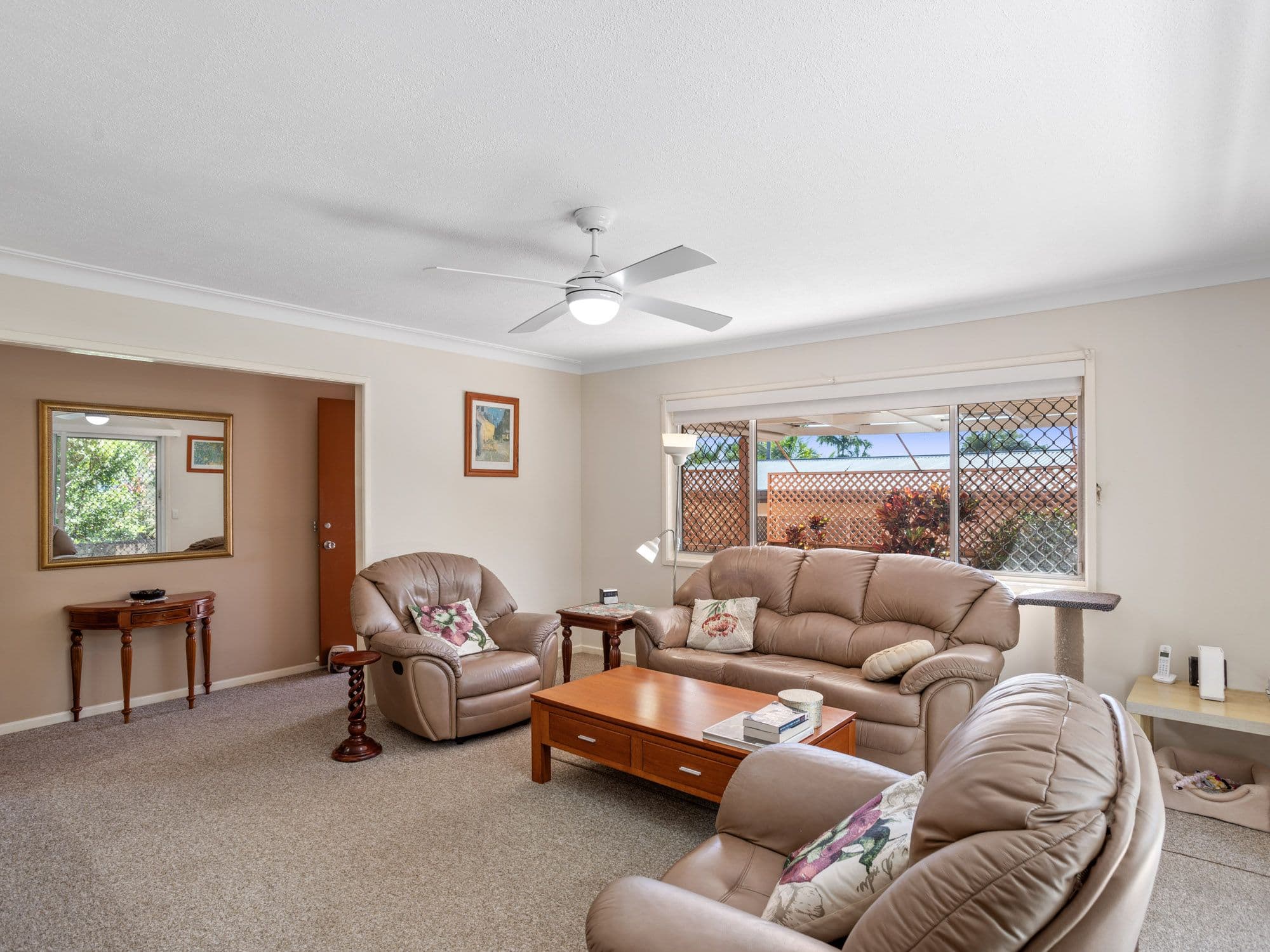 13 Larwon Terrace, Southport QLD 4215, Southport - Thumbnail 4