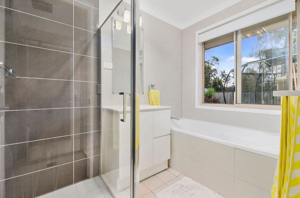 12 Myrtle Street, Colo Vale - Thumbnail 3