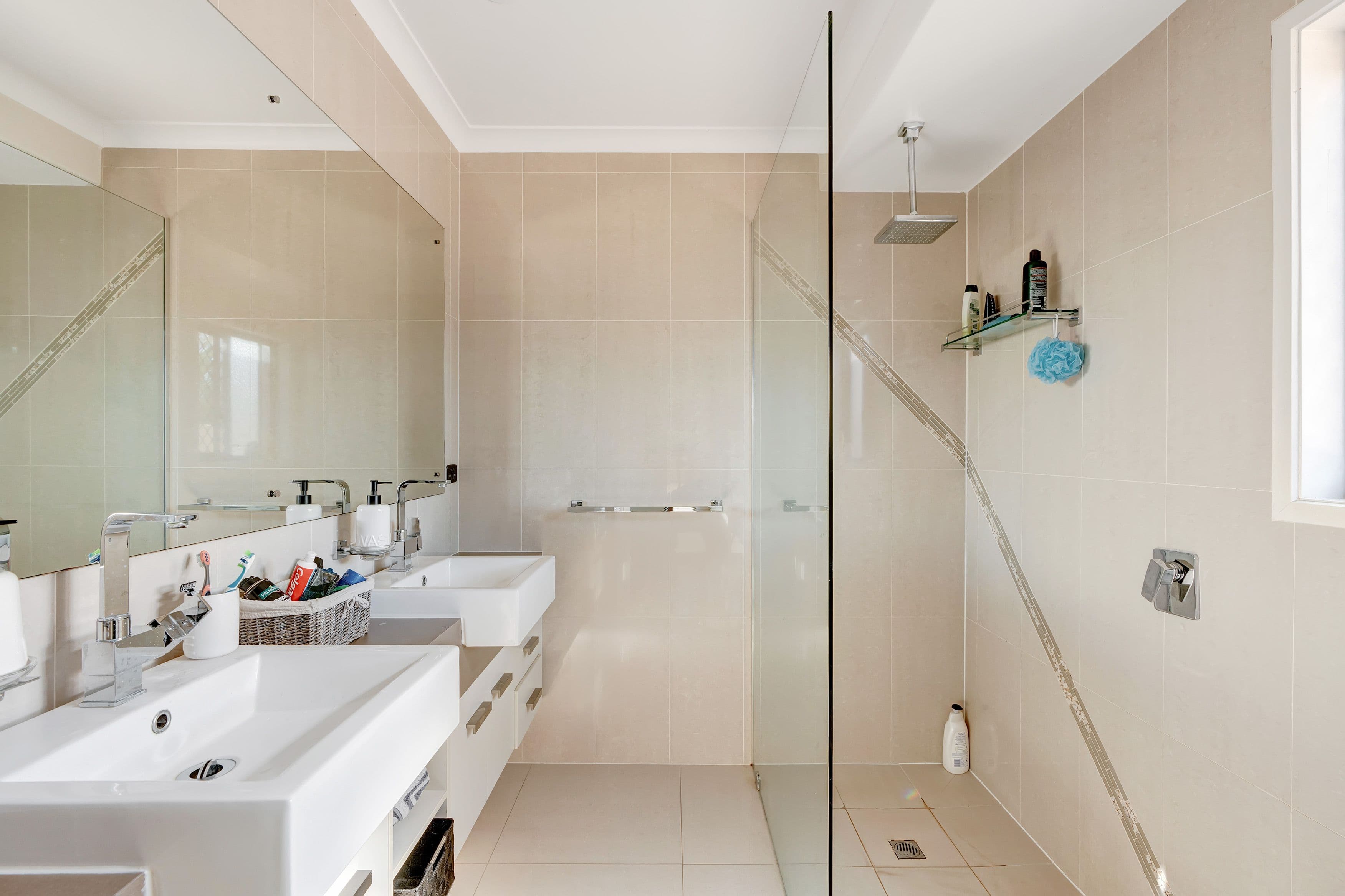 18 Berthun Street, Emerald QLD 4720, Emerald - Thumbnail 8
