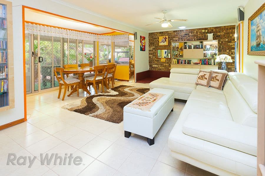 46 Fiona Street, BELLBIRD PARK QLD 4300, Bellbird Park - Thumbnail 3