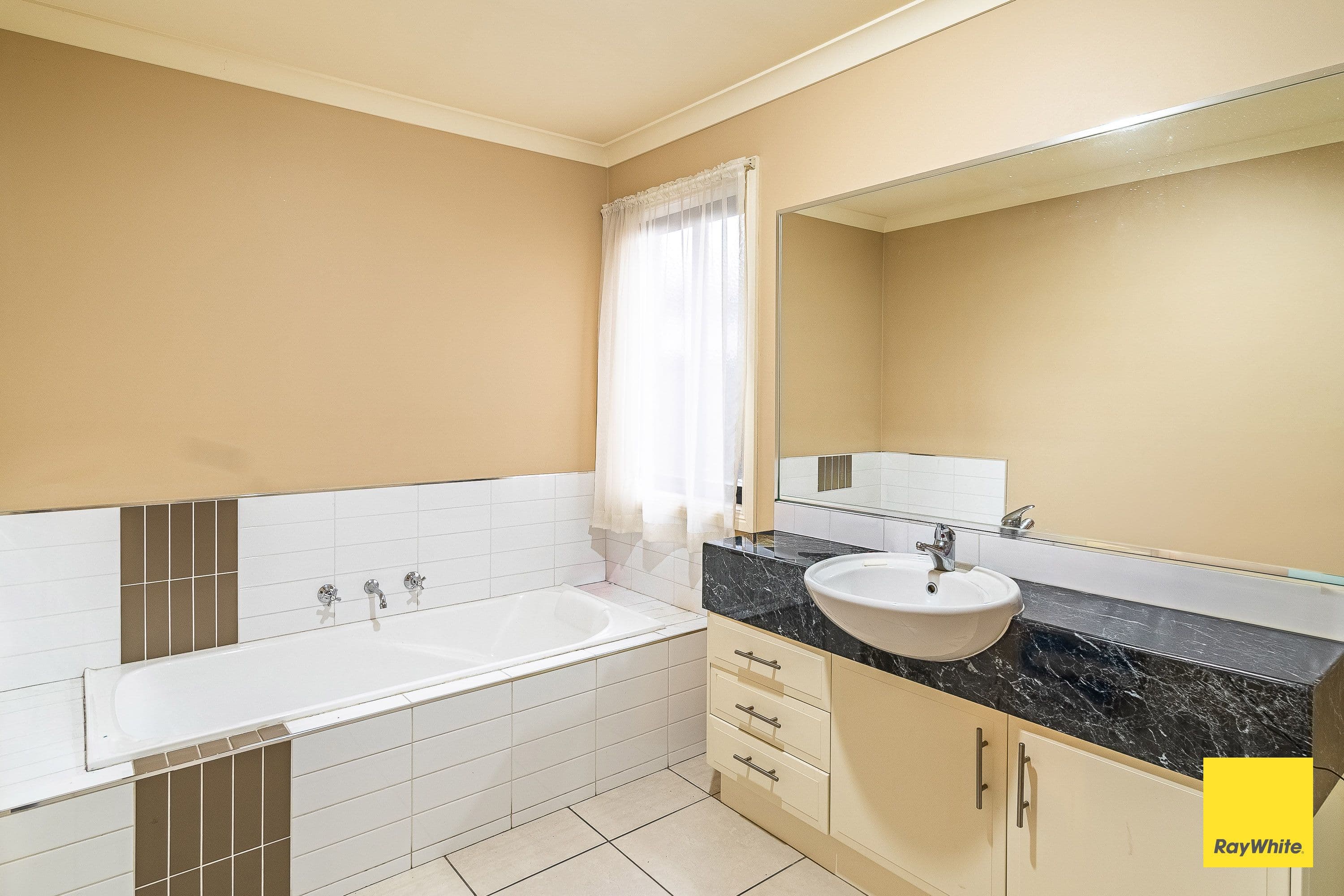 16 Muriel Street, Kangaroo Flat VIC 3555, Kangaroo Flat - Thumbnail 4