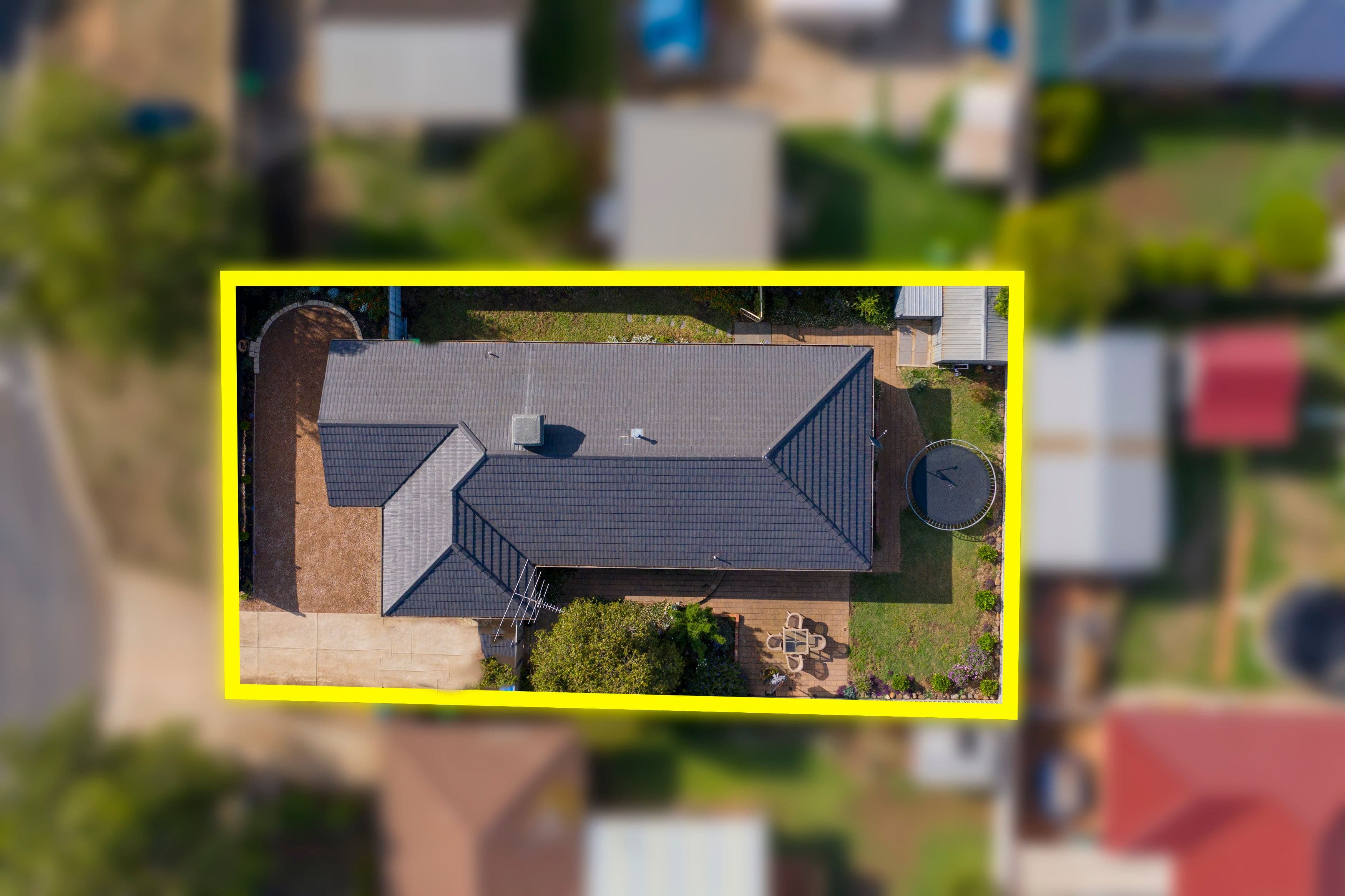 38 Thames Boulevard, Werribee VIC 3030, Werribee - Thumbnail 2