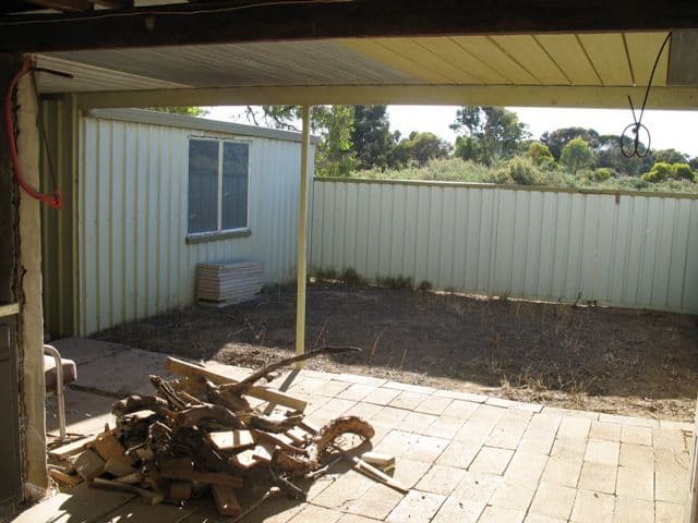 37 Queen Elizabeth Drive, BARMERA SA 5345, Barmera - Thumbnail 6