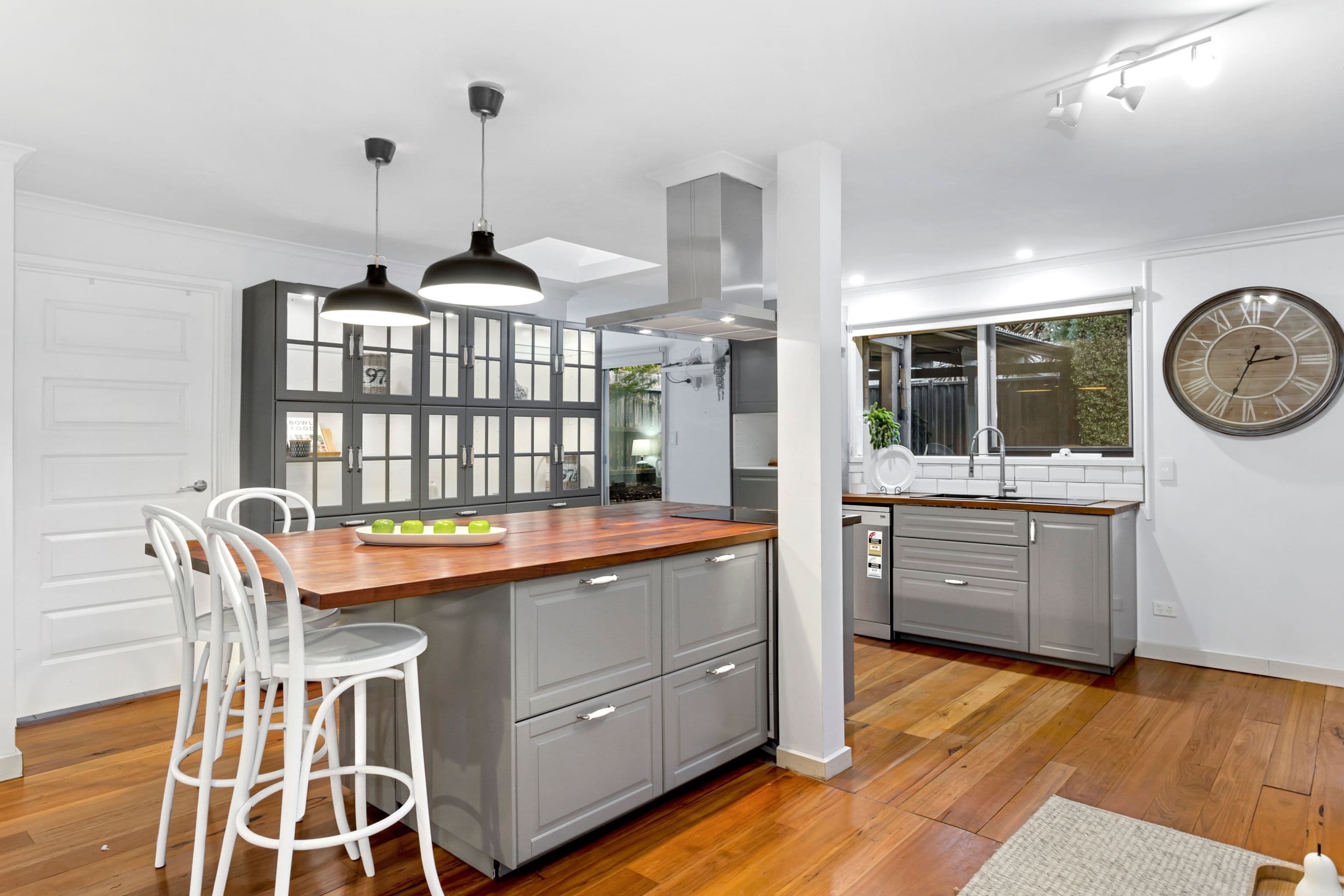 24 Amaroo Drive, Chelsea Heights VIC 3196, Chelsea Heights - Thumbnail 2