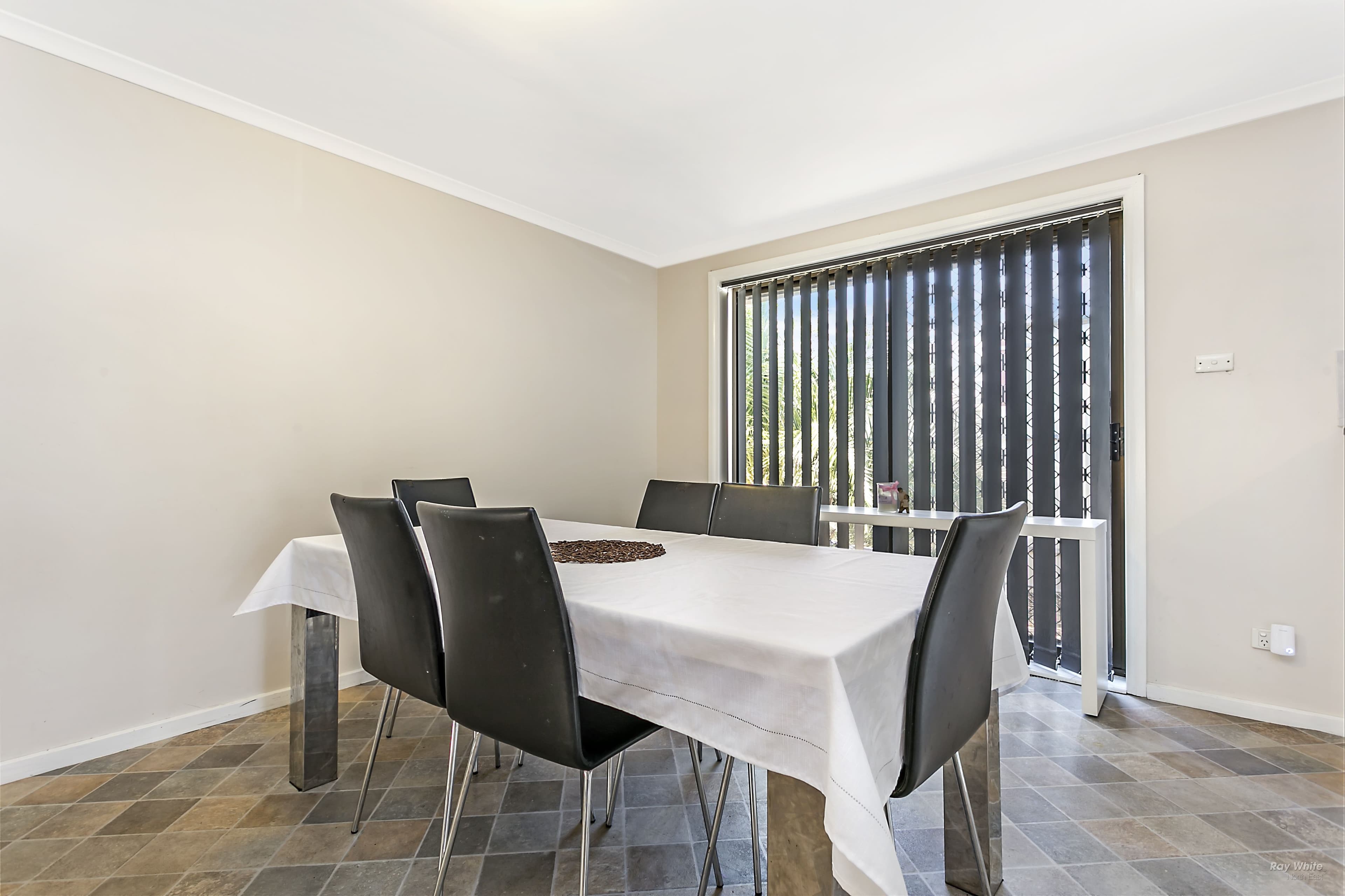 16 Closeburn Crescent, Salisbury Park SA 5109, Salisbury Park - Thumbnail 4