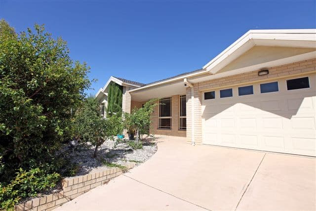 19 Rio Grande Drive, ROXBURGH PARK VIC 3064, Roxburgh Park - Thumbnail 8
