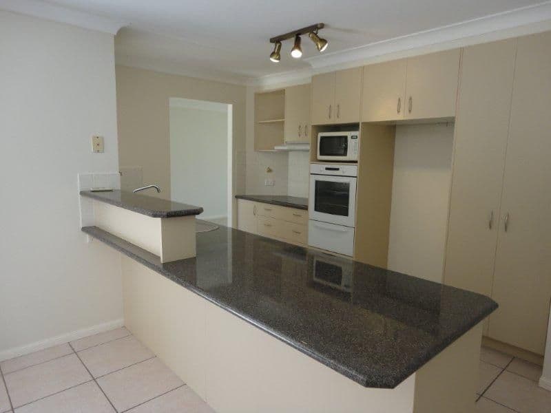 5 Davis Court, PARKWOOD QLD 4214, Parkwood - Thumbnail 2